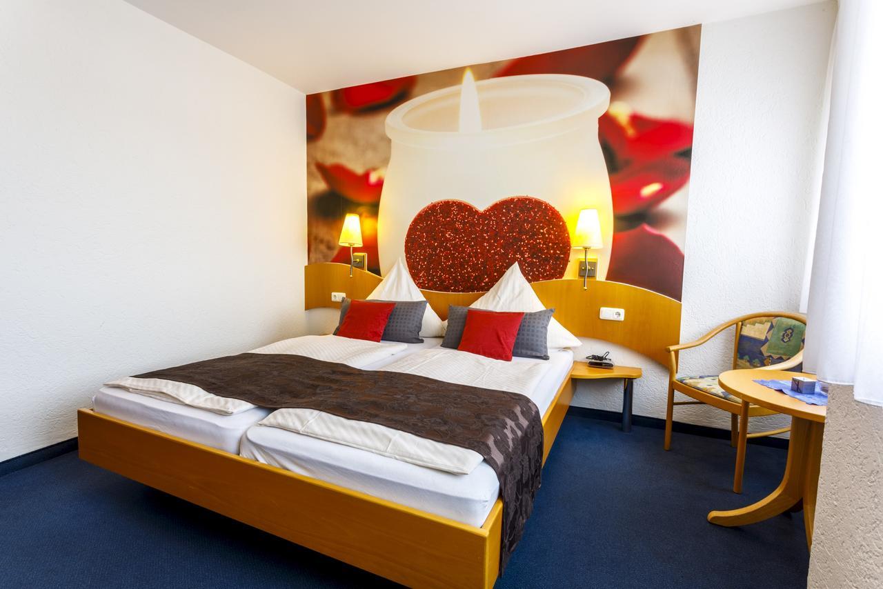 Hotel Rheingold Gernsheim Eksteriør billede